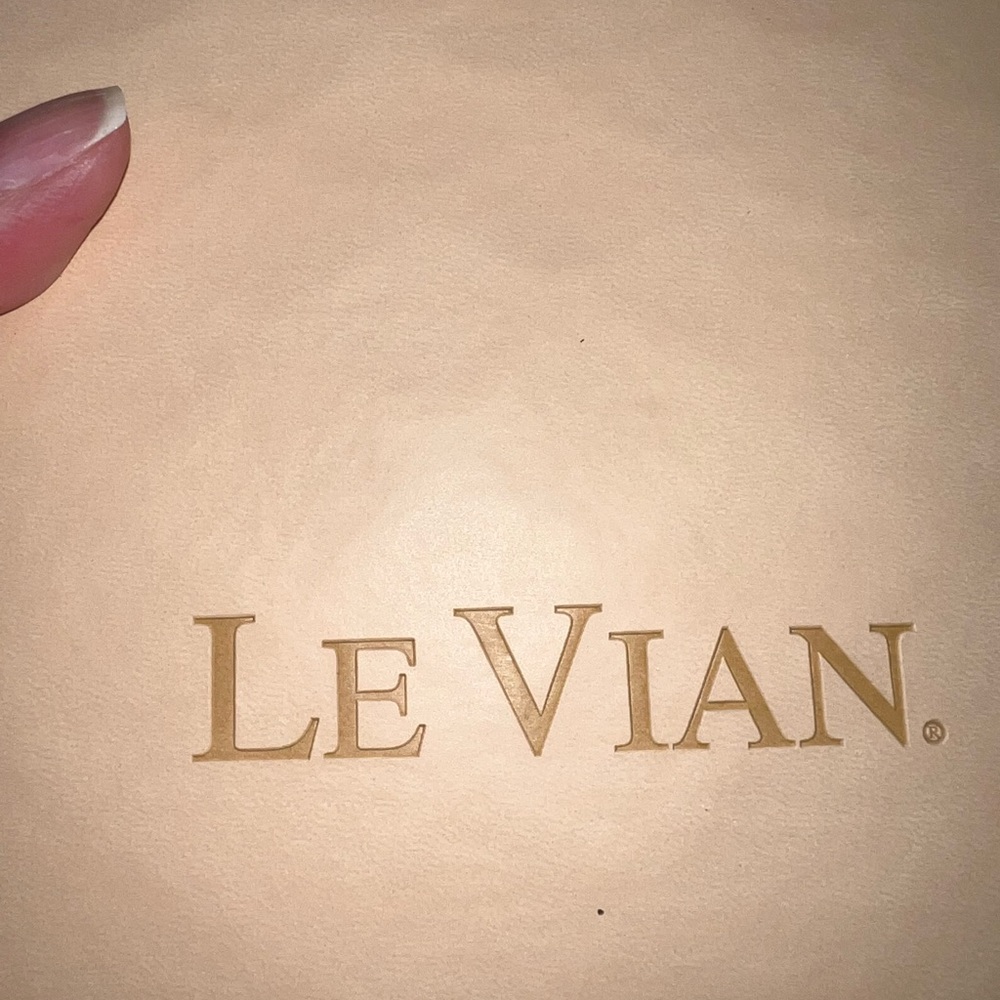 Crean Color Authentic Levian Notebook - image 7